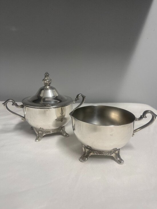 Wm Rogers Other - Wm Rogers Silverplate Creamer & Covered Sugar Bowl Set